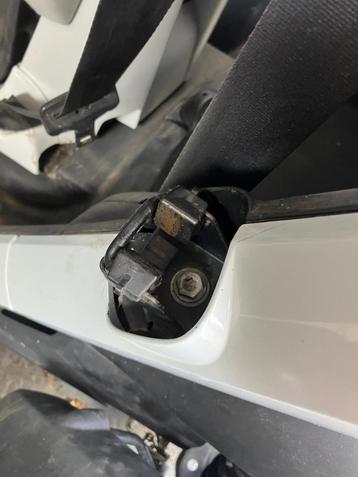 Renault Twizy rechts of links deurvergrendeling, deurvanger beschikbaar voor biedingen