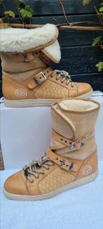 KOOPJE mt 37 schapenwol boots GINO-B metro apres ski wol, Kleding | Dames, Schoenen, Beige, Lage of Enkellaarzen, Ophalen of Verzenden