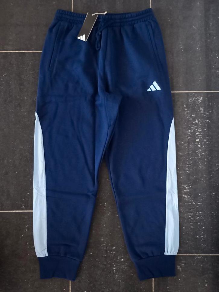 Adidas Joggingbroek Trainingsbroek kleur blauw maat M nieuw!, Kleding | Heren, Sportkleding, Nieuw, Algemeen, Maat 48/50 (M), Blauw