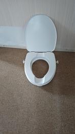 Toilet verhoger met deksel, Ophalen of Verzenden, Zo goed als nieuw