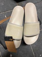 North Face Slippers - Maat 42 - Nieuw, Ophalen of Verzenden, Nieuw, Beige, Slippers