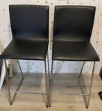 2 IKEA Barkrukken Zwart Leerlook Verchroomd Volfgang, Huis en Inrichting, Barkrukken, 2 krukken, Ophalen, Gebruikt, 60 tot 90 cm