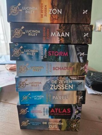 De hele collectie van de Zeven Zussen beschikbaar voor biedingen