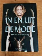 Karin Schacknat - In en uit de mode, Karin Schacknat, Ophalen of Verzenden, Zo goed als nieuw, Mode algemeen