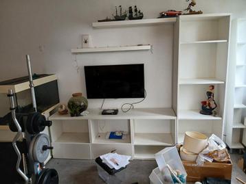 Besta Ikea Lack tv meubel wit met lades/deuren beschikbaar voor biedingen