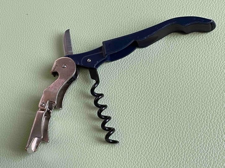 Kurkentrekker Pulltap's en Rialto kelnermes flesopener, Huis en Inrichting, Keuken | Keukenbenodigdheden, Zo goed als nieuw, Ophalen of Verzenden