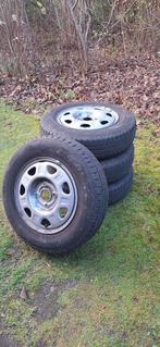 4 zomerbanden op velg R13 155/80, Ophalen, Gebruikt, 155 mm, 13 inch