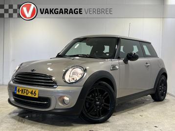 MINI Mini 1.6 Cooper Chili | Navigatie | Lichtmetalen Velgen beschikbaar voor biedingen