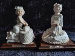 2 mooie beeldjes 16 cm hoog samen €10.00, Verzamelen, Beelden en Beeldjes, Ophalen, Zo goed als nieuw, Mens