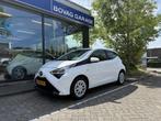 Toyota Aygo 1.0 VVT-i x-play Apple Carplay / Android Auto, Voorwielaandrijving, 12 maanden, Stof, Gebruikt
