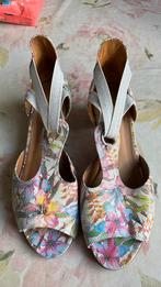 Gabor ssndaal kleurrijk 7 H, Verzenden, Zo goed als nieuw, Overige kleuren, Sandalen of Muiltjes