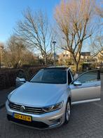 Volkswagen Passat 1.4 TSI 160KW GTE Phev Dsg6 2015 Grijs, Auto's, Adaptive Cruise Control, Euro 6, 1622 kg, 1395 cc