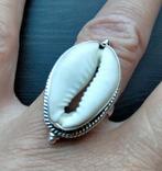 schelp ring maat 18,5, Nieuw, 18 tot 19, Dame, Wit