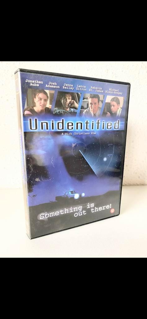 dvd:  “UNIDENTIFIED”  (2006), Cd's en Dvd's, Dvd's | Science Fiction en Fantasy, Zo goed als nieuw, Science Fiction, Vanaf 12 jaar