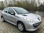 Peugeot 206 + 1.4 Millesim 200 nw apk airco elektrische rame, Auto's, Peugeot, 4 cilinders, Origineel Nederlands, Bedrijf, Handgeschakeld