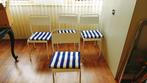 4 nette metalen stoelen met kussens, Ophalen, Wit, Zo goed als nieuw, Vier