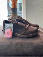 Travis Scott Air Jordan 1 Low OG SP Velvet Brown Maat 39, Kleding | Heren, Schoenen, Ophalen of Verzenden, Nieuw, Bruin, Sneakers of Gympen