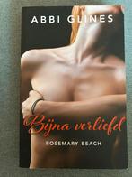 Abbi Glines - Rosemary Beach -Bijna verliefd, Boeken, Ophalen of Verzenden, Zo goed als nieuw