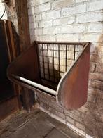 Twee slowfeeders / hooiruiven, Dieren en Toebehoren, Toebehoren, 1 paard of pony