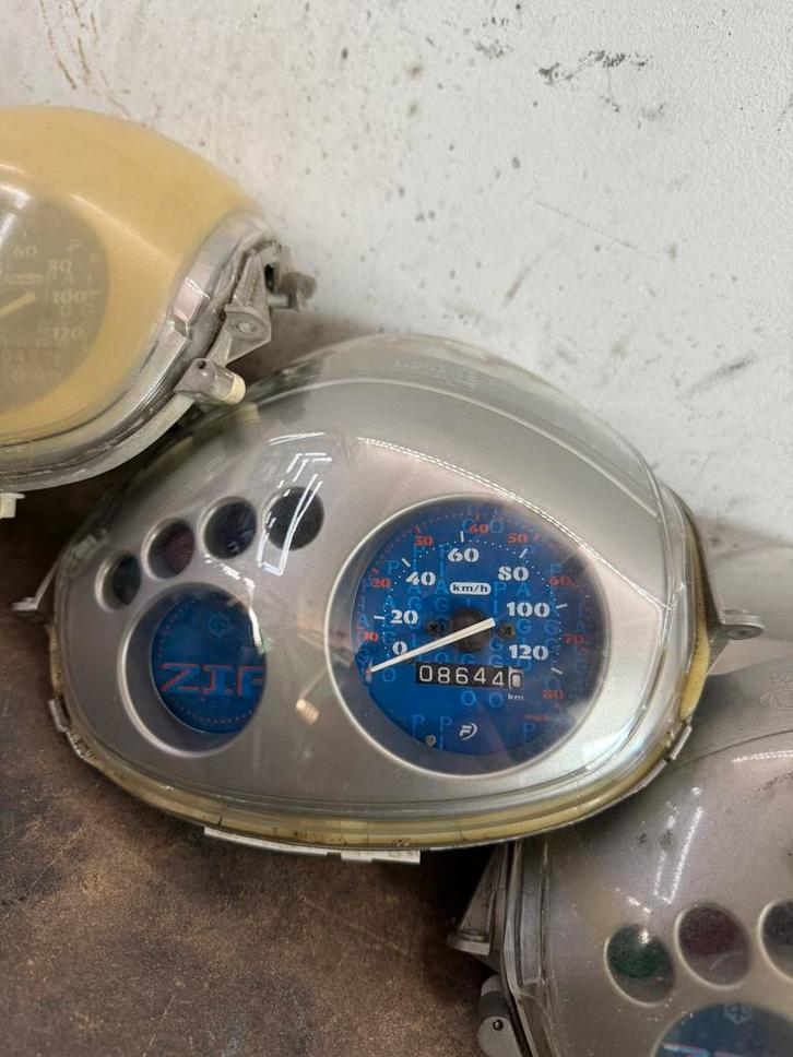 4x 120 teller piaggio zip, Fietsen en Brommers, Scooters | Piaggio, Nieuw, Zip, Benzine, Ophalen of Verzenden