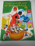 Sinterklaasboekje Daar wordt aan de deur geklopt...., Ophalen of Verzenden, Gebruikt