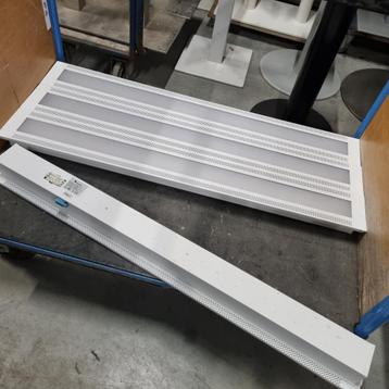 Design LED TL armatuur 120 cm - 34 watt beschikbaar voor biedingen