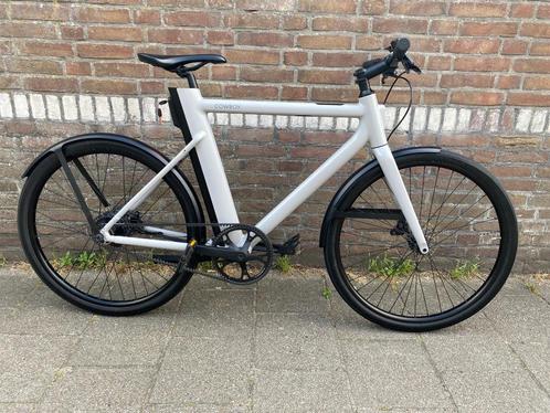 COWBOY 3 2022 MINERAL GREY 2724 KM BELT DRIVE, Fietsen en Brommers, Fietsen | Heren | Herenfietsen, Zo goed als nieuw, Overige merken
