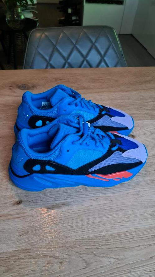 Adidas Yeezy Boost 700 Hi-Res Blue EU43.3/US9.5, Kleding | Heren, Schoenen, Nieuw, Sneakers of Gympen, Blauw, Ophalen of Verzenden