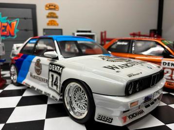 Tamiya BMW m3 e30 Jagermeister en Schnitzer (Warsteiner) beschikbaar voor biedingen