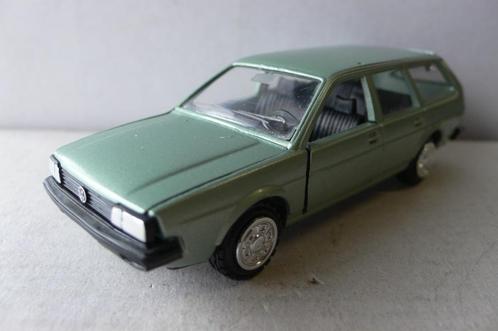 volkswagen passat variant -conrad 1/43 -mist roofracks-, Hobby en Vrije tijd, Modelauto's | 1:43, Gebruikt, Auto, Verzenden