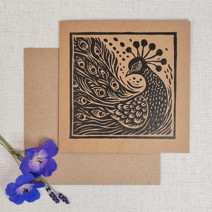 Dubbele kaart met envelop handgemaakt linosnede 15x15 cm, Diversen, Wenskaarten, Nieuw, Ophalen of Verzenden