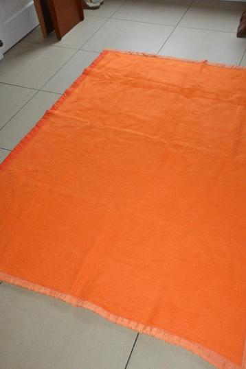 Vintage oranje/ gele dralon deken/ sprei / woondeken 143/200 beschikbaar voor biedingen