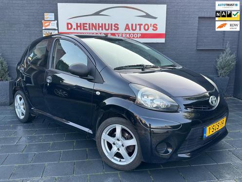 Toyota Aygo 1.0 VVT-i Now DRS AIRCO GEBRUIKERSSPOREN, Auto's, Toyota, Bedrijf, Te koop, Aygo, ABS, Airbags, Airconditioning, Centrale vergrendeling