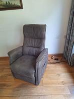 Relaxfauteuil met opstahulp, Ophalen