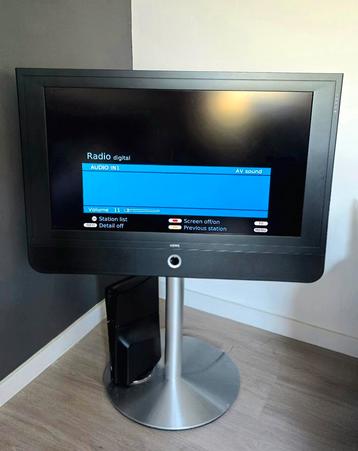 Loewe Modus L37 - 37 inch LCD TV met originele voet  beschikbaar voor biedingen