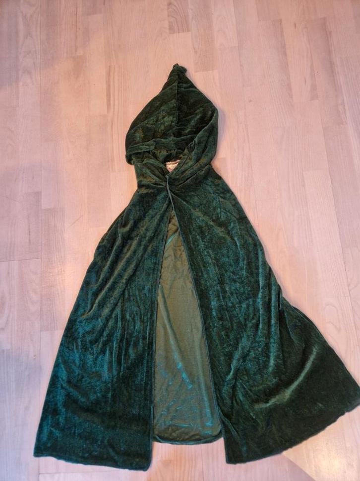 Groene Fluweel Cape Verkleedkleren 6-8 Jaar - Nieuw, Kinderen en Baby's, Carnavalskleding en Verkleedspullen, Nieuw, Ophalen of Verzenden