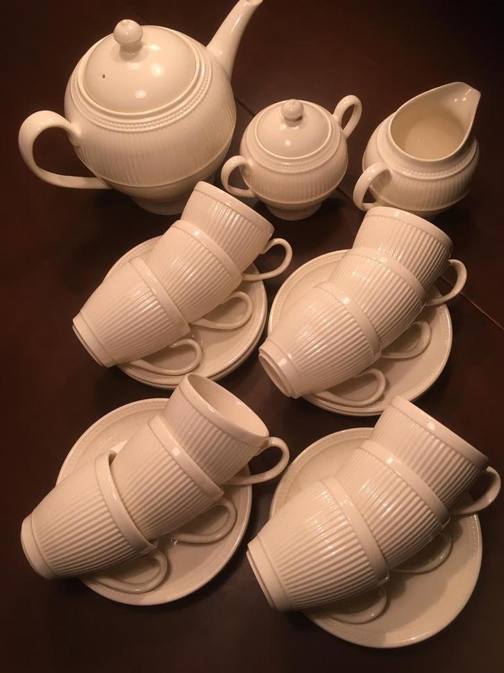 Wedgwood koffie/thee servies. Type Windsor. Nieuw!, Antiek en Kunst, Antiek | Servies compleet, Ophalen of Verzenden