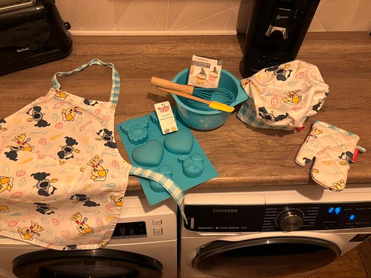 Woezel en pip bak set, Kinderen en Baby's, Carnavalskleding en Verkleedspullen, Zo goed als nieuw, Jongen of Meisje, 122 t/m 128