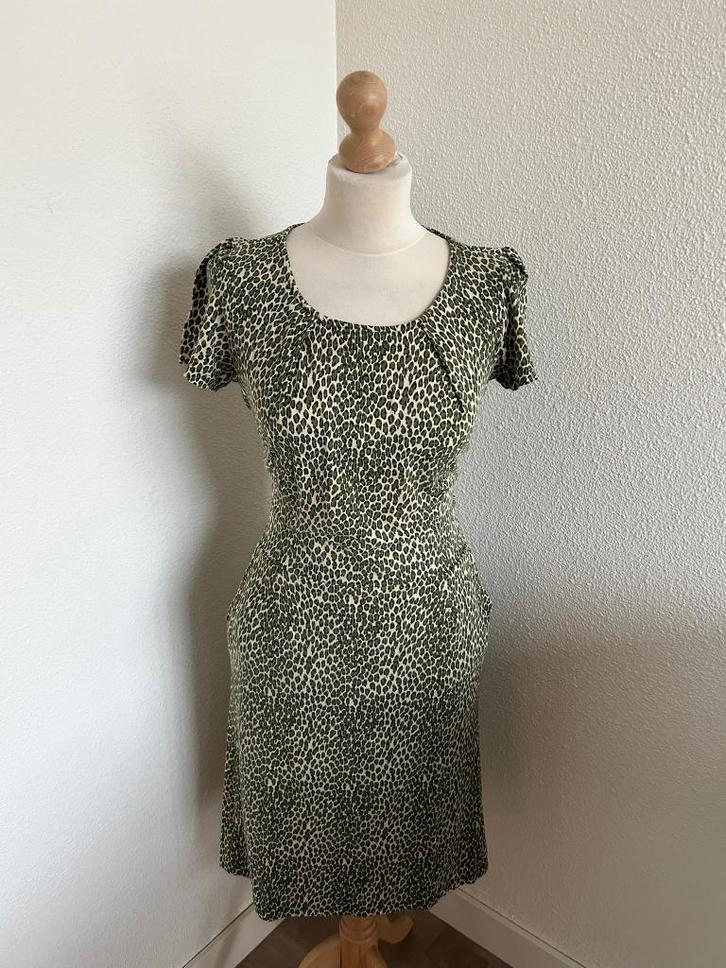 King Louie maat L prachtige panter Mona jurk 2909, Kleding | Dames, Jurken, Zo goed als nieuw, Maat 42/44 (L), Groen, Onder de knie