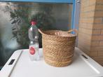 Weer beschikbaar: Plantenmand met grappig gouden randje, Huis en Inrichting, Ophalen, Overige materialen, Mand, Rond