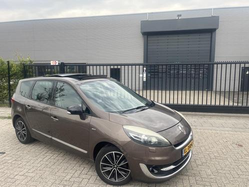 Renault Grand Scénic 1.5 dCi Bose 7persoons Camera Panorama, Auto's, Renault, Bedrijf, Grand Scenic, ABS, Achteruitrijcamera, Airbags