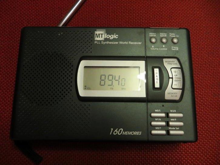 Nette MT-Logic (Medion) wereldontvanger met adapter., Audio, Tv en Foto, Radio's, Zo goed als nieuw, Wereldontvanger, Verzenden