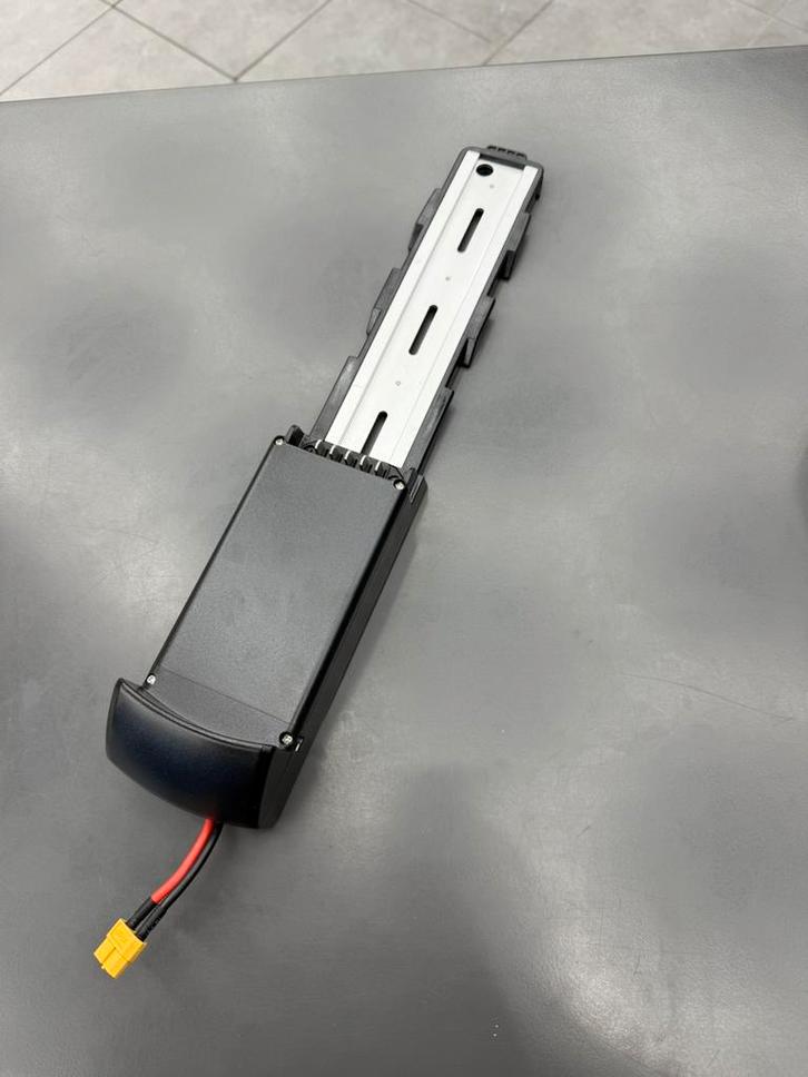 NIEUW accuhouder fatbike V20 pro 5 pins, Fietsen en Brommers, Fietsonderdelen, Nieuw, Algemeen, Ophalen of Verzenden