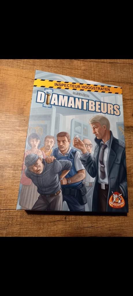 Inspecteur Hoogstraten - Diamantbeurs, Hobby en Vrije tijd, Gezelschapsspellen | Bordspellen, Zo goed als nieuw, Drie of vier spelers