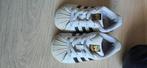Adidas Superstar baby schoenen maat 20, Adidas, Schoentjes, Jongetje of Meisje, Ophalen of Verzenden