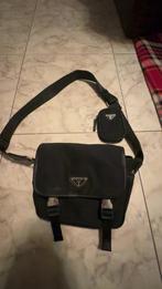 Prada messenger bag, Ophalen, Zo goed als nieuw, Zwart