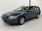 Volvo V70 2.4 Kinetic AUTOMAAT / YOUNGTIMER, Auto's, Blauw, 2435 cc, 5 cilinders, 5 stoelen