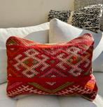 Prachtige marokkaanse boho chique, vintage berber kussens, Huis en Inrichting, Woonaccessoires | Kussens, Ophalen, Zo goed als nieuw