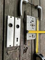 Deurslot, buiten LIPS, Doe-het-zelf en Verbouw, Hang- en Sluitwerk, Ophalen of Verzenden, Gebruikt, IJzer, Slot