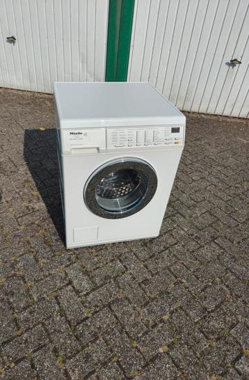 Miele W5844 wasmachine 1400 toeren 7Kg A klasse IPS. beschikbaar voor biedingen